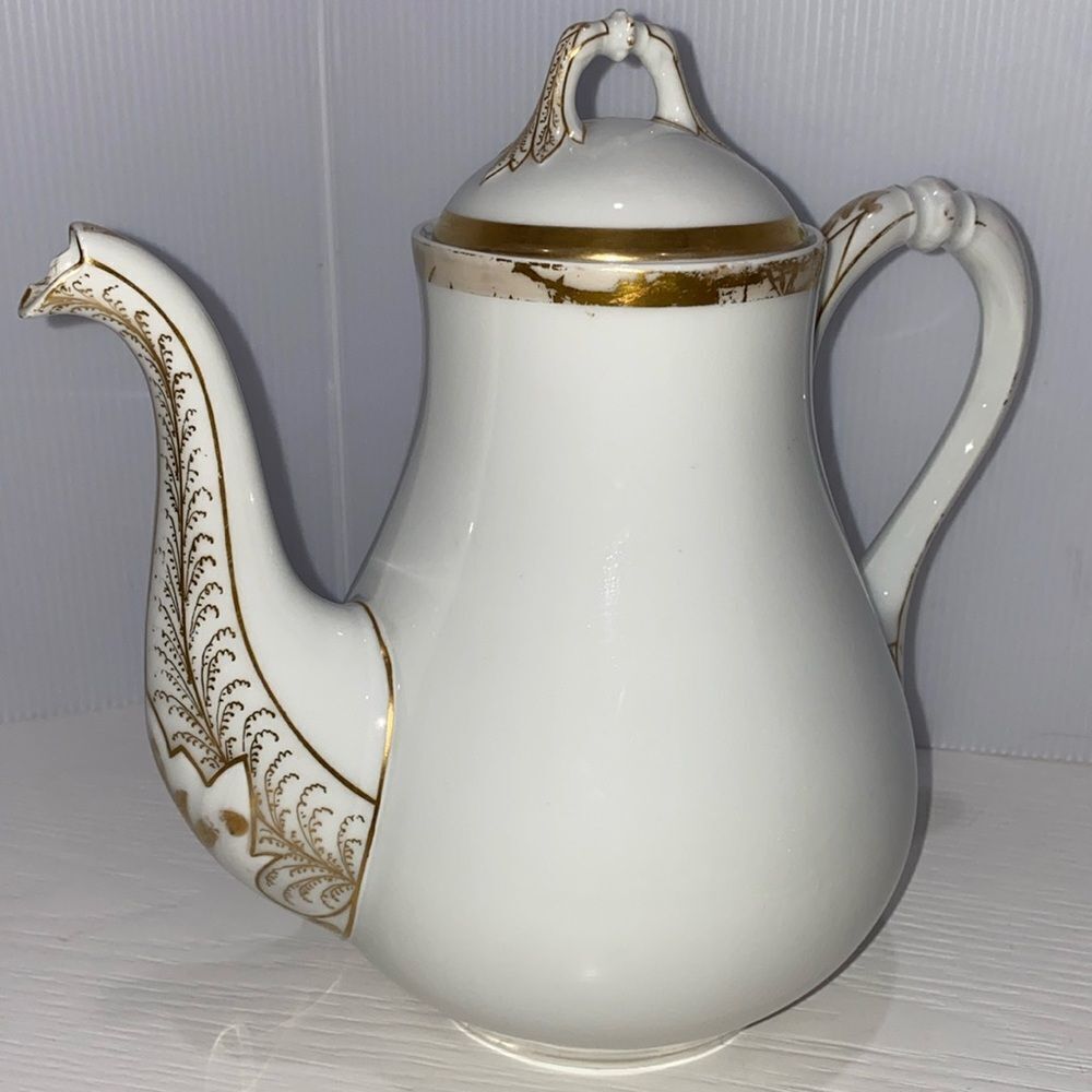 Haviland Limoge Antique Coffee Tea Pot Wedding Ring Pattern 9.25" H x 9" Width